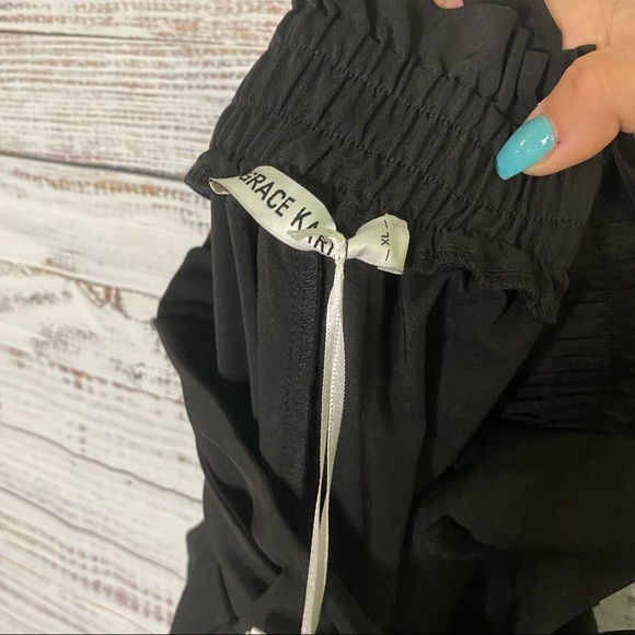 NWT High Waist Dress Pants w/ Bow Details - Picture 6 of 9